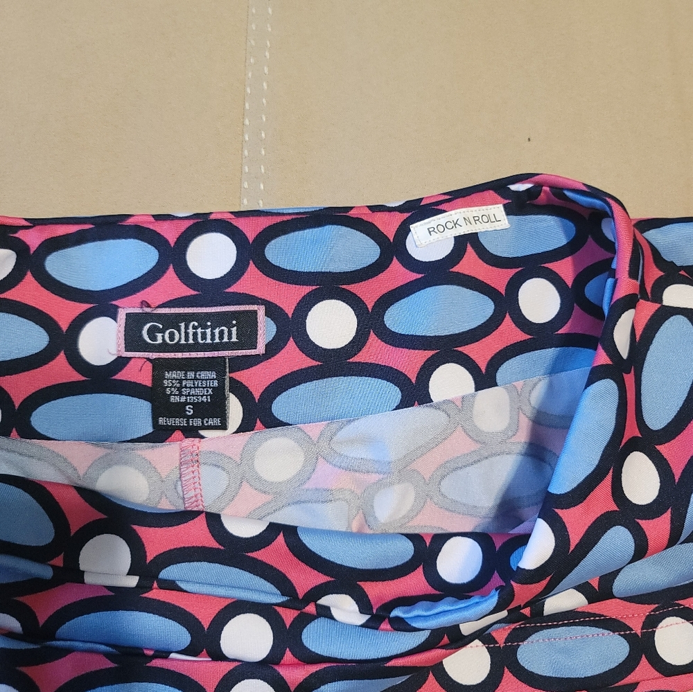 Vibrant Women's Geometric Skort - Picture 2 of 4